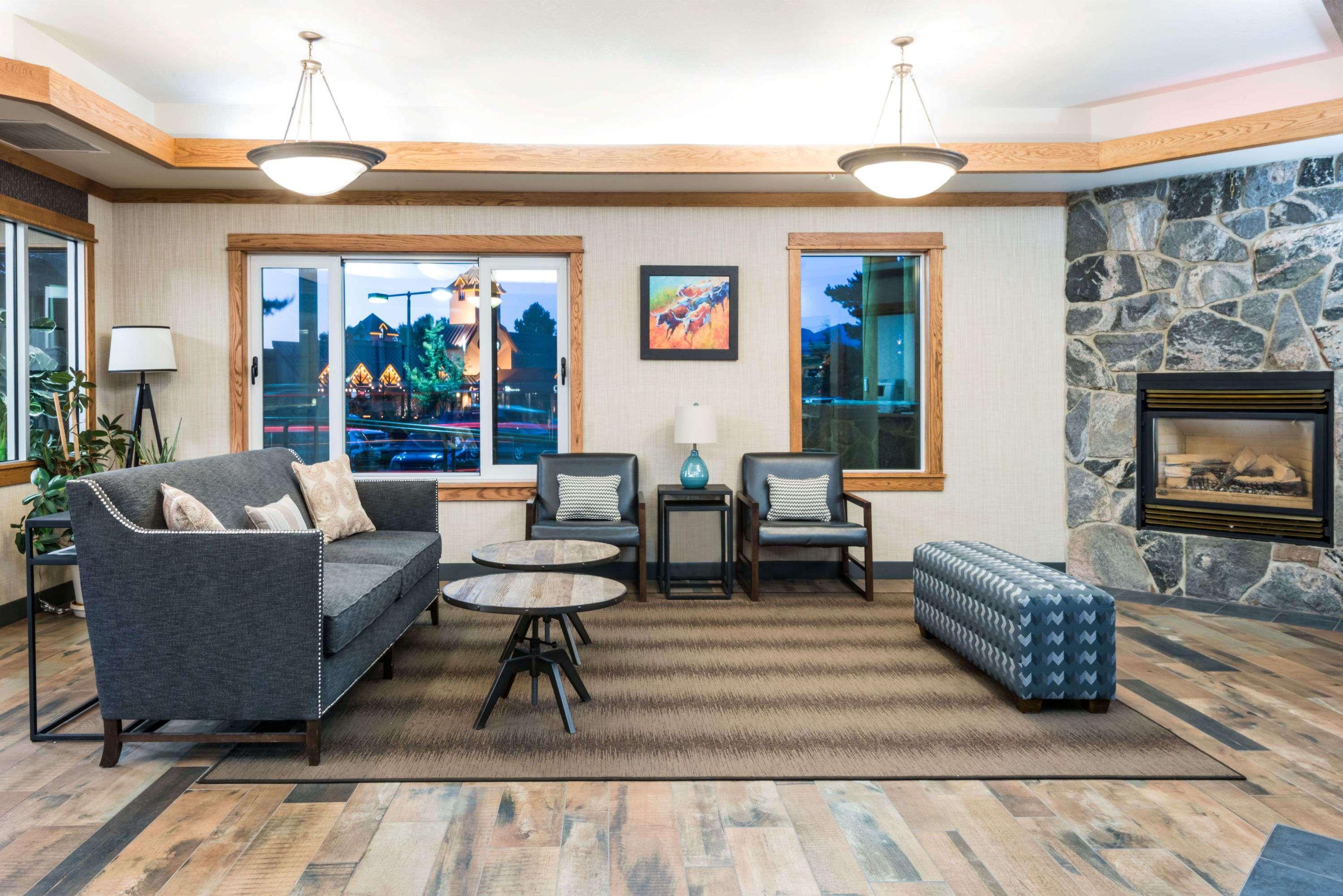 Days Inn & Suites By Wyndham Bozeman Esterno foto