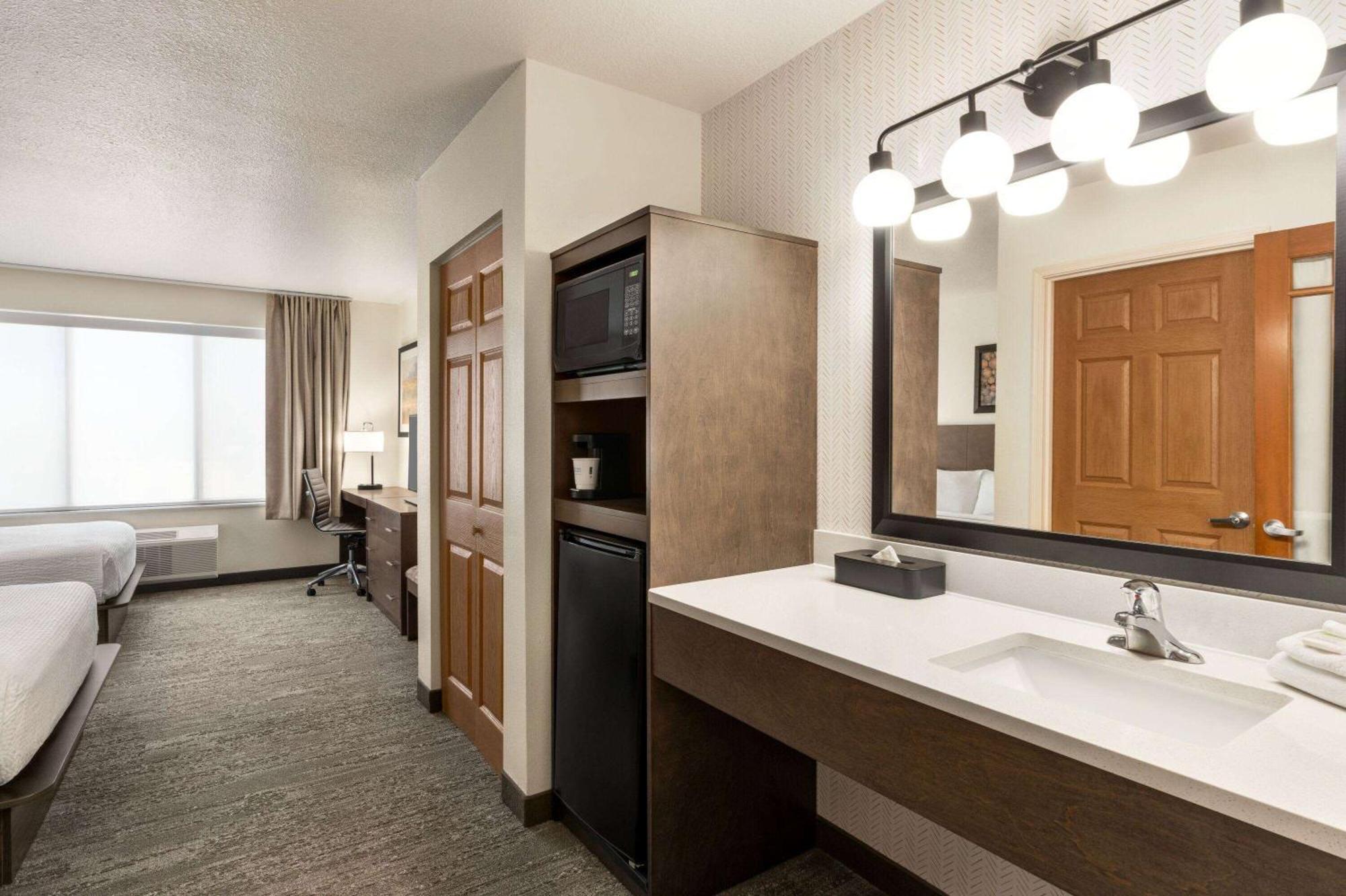 Days Inn & Suites By Wyndham Bozeman Esterno foto