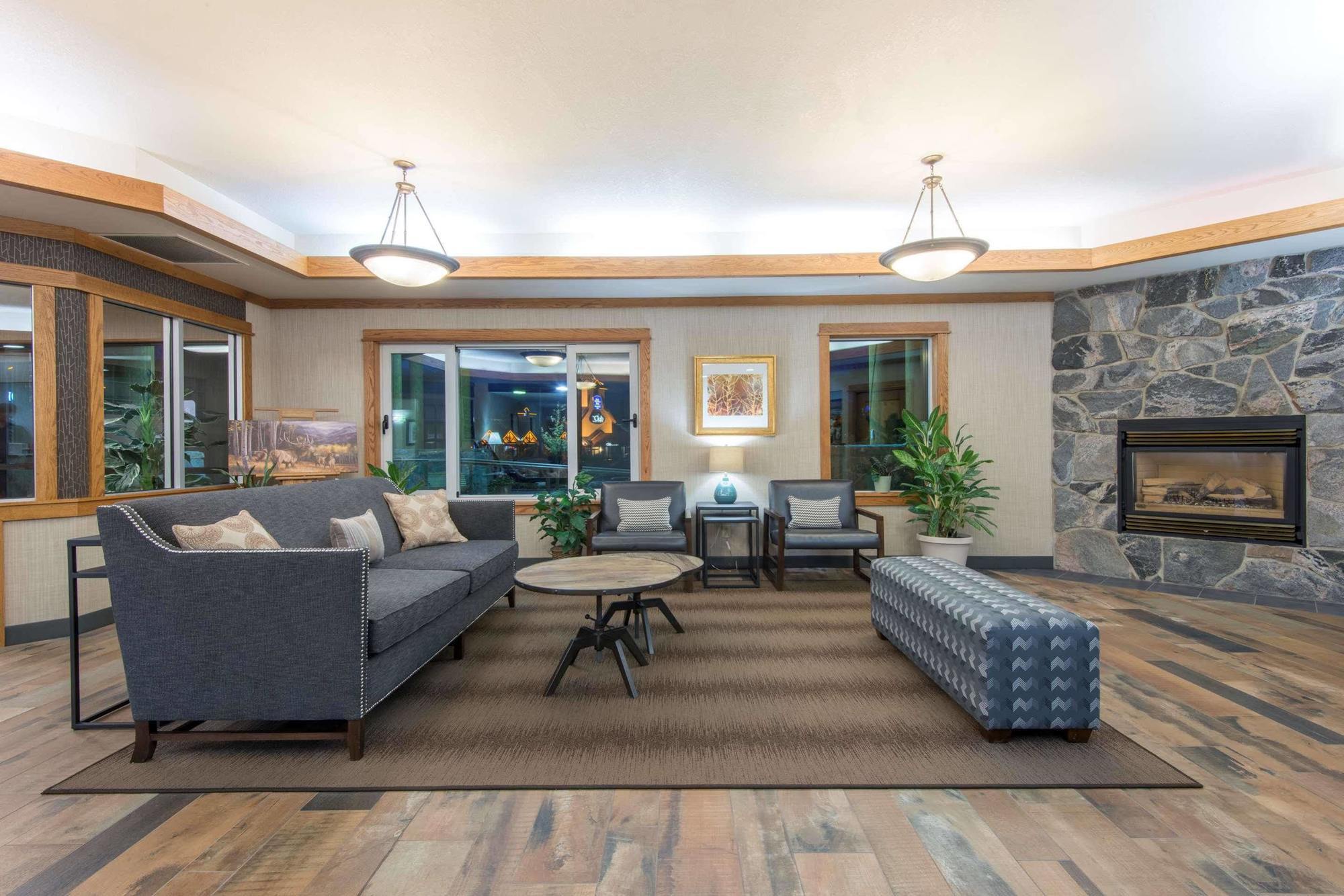 Days Inn & Suites By Wyndham Bozeman Esterno foto